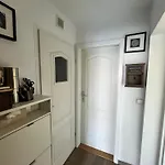 Pogodna Przystan Apartman *